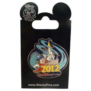Walt Disney World 2012 Sorcerer Mickey Mouse Cinderella Castle Pin